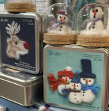 Christmas Needle Felting Kit in a Tin - by Lynne McGill - LinPin
